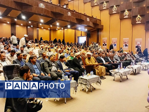 جلوه‌هایی از دومین جشنواره روایت جهاد در قم