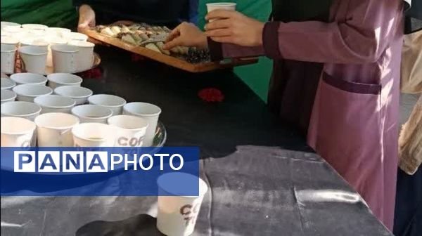 برپایی موکب ایام عزاداری فاطمیه در دبیرستان صدرا یزد