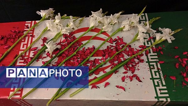 یاد شهید گمنام، چراغ راه دانش‌آموزان وردنجانی 