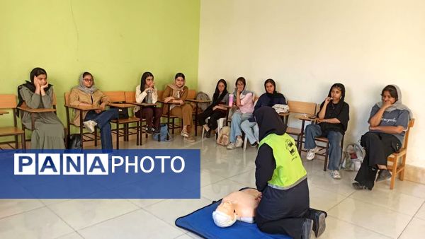صد روز صد تجربه در فرهنگسرای الهیه