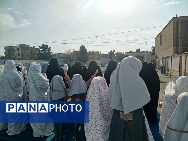نماز باران در دبستان دخترانه حضرت مریم(س) شهرستان سرخس