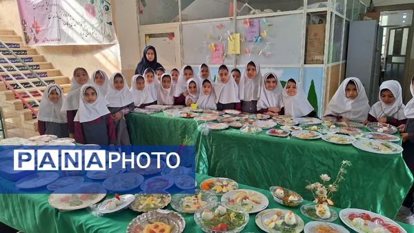 برگزاری روز جهانی تخم‌مرغ در دبستان دخترانه شهید جمیله کریمی شهرستان زارچ 