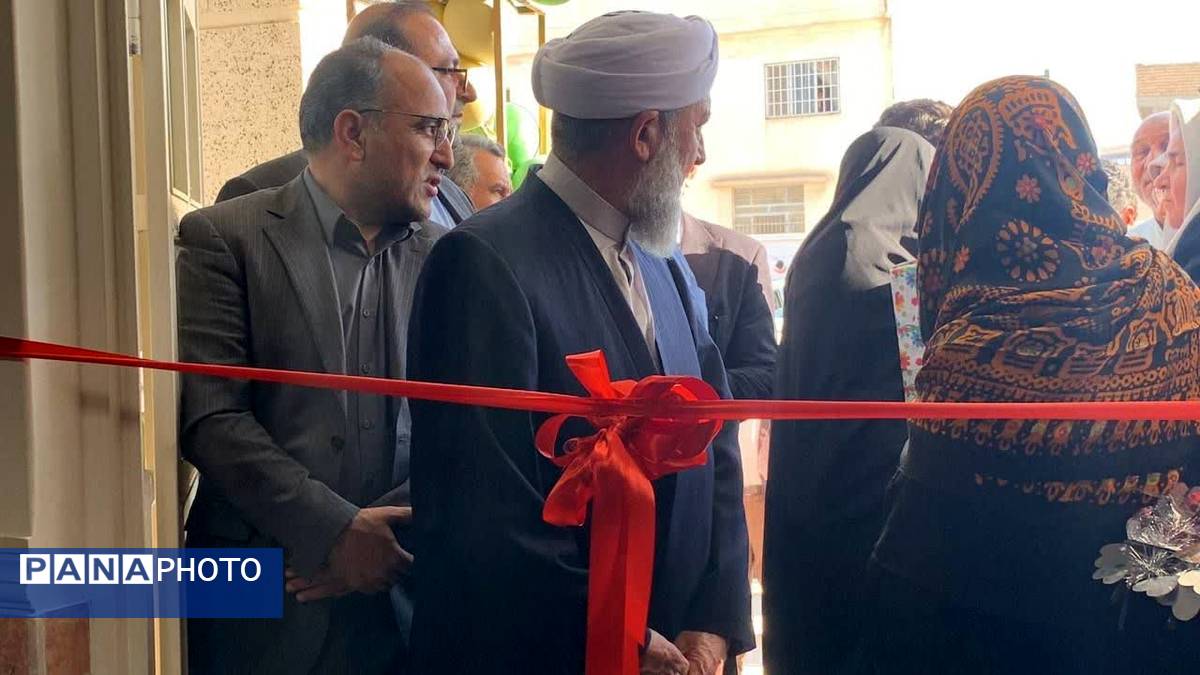 تجلیل از دانشآموزان برتر عشایری و کنکور سراسری در گنبد