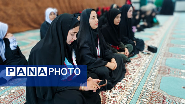 حضور امدادگران و کارکنان جمعیت هلال احمر در نماز عبادی، سیاسی جمعه شهرستان مارگون