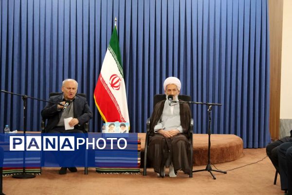 دیدار مدیران اجرایی مازندران با نماینده ولی‌ فقیه