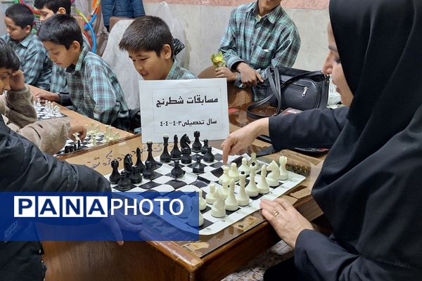 رقابت‌های شطرنج در آموزشگاه شیخ جنید پیشوا به پایان رسید