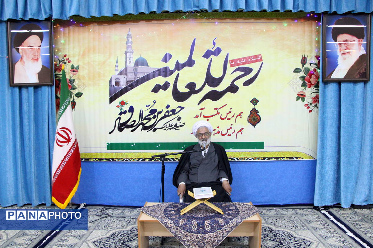 جشن میلاد رسول اکرم(ص) و امام جعفر صادق(ع) در دفتر نماینده ولی فقیه استان یزد 