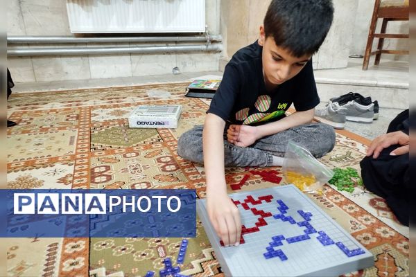 شور حسینی در شب چهارم محرم 1404 در هیات فرهنگیان ناحیه ۳ شیراز 
