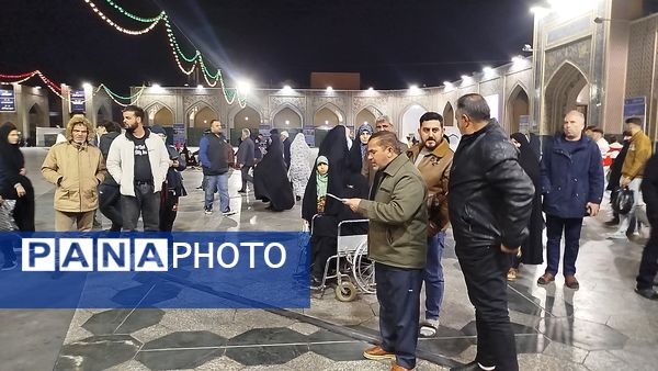 چراغانی دل‌ها در جوار بارگاه رضوی به مناسبت میلاد مولای متقیان  