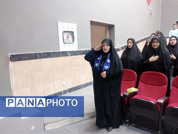  کارگاه توجیهی کیفیت بخشی معلمان پرورشی جدید الورود آموزش و پرورش ناحیه ٧ 