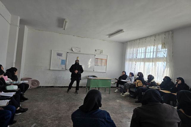 طرح مدام در آموزشگاه پروین‌اعتصامی 