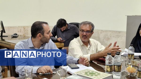 شورای اطلاع‌رسانی آموزش و پرورش در استانداری اصفهان