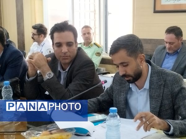 حضور معاونان وزارت بهداشت و مسئولان کشوری در شهرستان قروه
