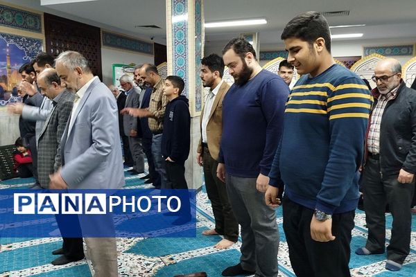 مراسم افطاری فرماندهان بسیج دانش‌آموزی و فرهنگیان در آموزش و پرورش ناحیه دو شهرری 