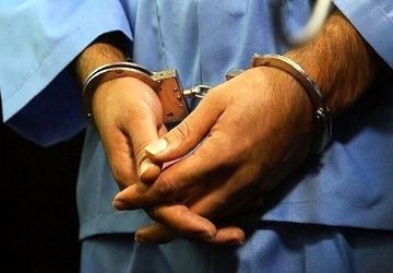 سارقان موبایل قاپ با شلیک پلیس زمین‌گیر شدند