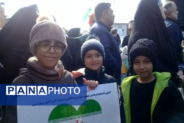 جشن تولد انقلاب اسلامی ایران در گلوگاه 