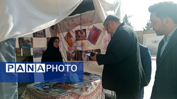  گرامیداشت هفته کتاب و کتابخوانی در شهر تربت حیدریه 