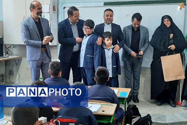 برگزاری یادواره شهدای اقتدار با محوریت خانواده‌های شهید ابوالفضل صفری‌علمدار و شهید سعید قره‌داغی در اسلامشهر