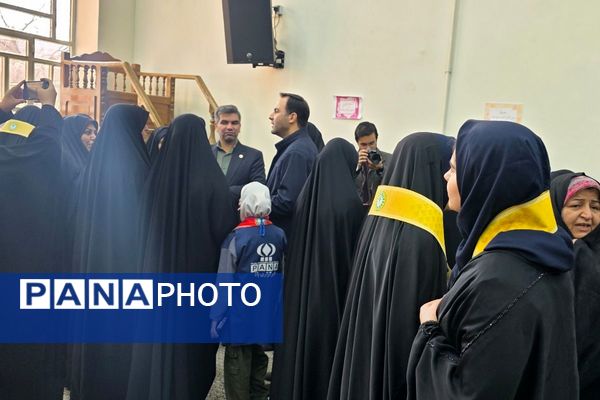 اختتامیه اعتکاف دانش‌آموزی رباط‌کریم با حضور مسئولان