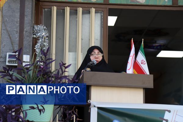 نواختن زنگ آغاز سال تحصیلی با حضور وزیر دادگستری 