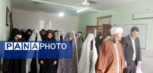 پویش میز گفت‌وگو در دبیرستان حاج مهدی روحانی ارغا