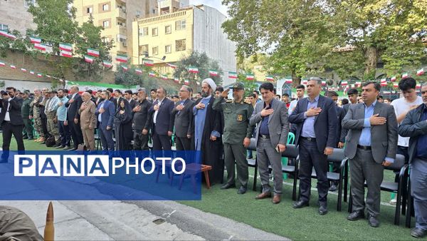 هفته دفاع مقدس سند افتخار ایران اسلامی و تداوم راه شهدا