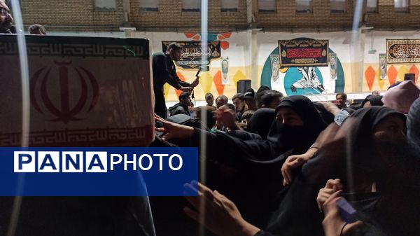 اجتماع عظیم فاطمیون در سالن شهدای شهرداری مشهد مقدس 