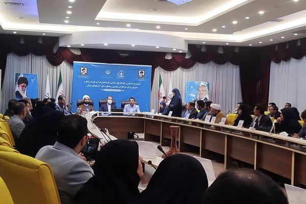 کارگاه توان افزایی کارشناسان قرآن، عترت و نماز و مدیران دارالقرآن‌های استان آذربایجان شرقی 