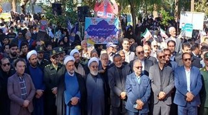 فریاد دانش‌آموزان سبزوار در طنین «مرگ بر استکبار»