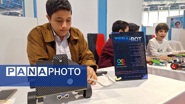 غرفه رباتیک و هوش مصنوعی ناحیه ۶ 