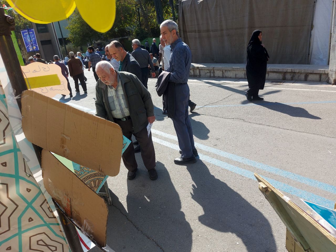 پویش «نسل فهمیده» در نماز جمعه تهران