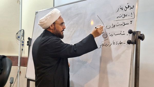 برگزاری دوره توانمندسازی ائمه جماعت مدارس استان البرز