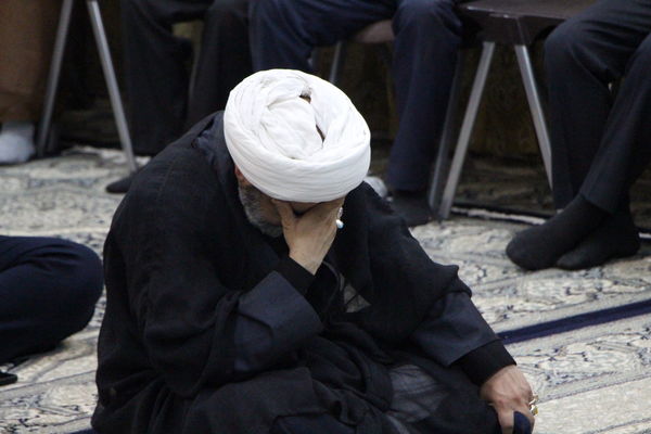 مراسم روضه اباعبدالله حسین (ع) در دفتر نماینده ولی فقیه یزد