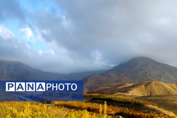 تصاویر زیبا از پاییز رنگارنگ در شهر دار السادات بار نیشابور 