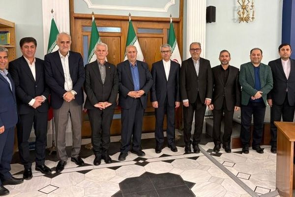 نشست مشترک وزارت خارجه و وزارت ورزش با محوریت فوتبال