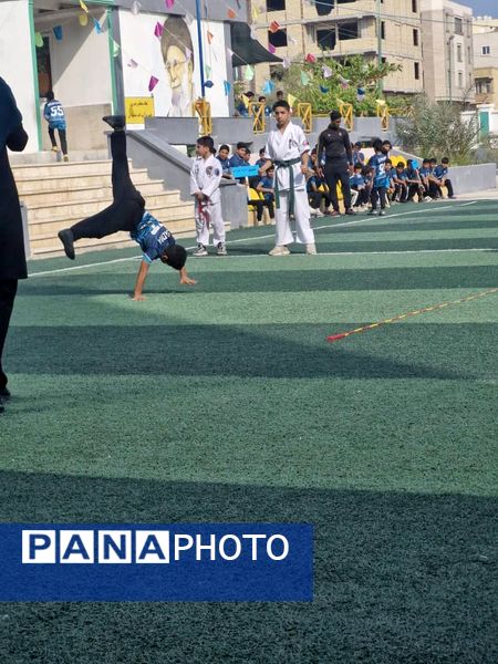 برگزاری المپیاد ورزشی درون مدرسه‌ای در قشم 