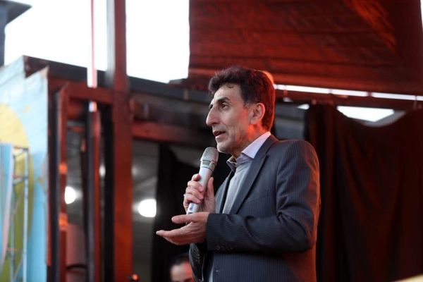 جشنواره تئاتر کودک و نوجوان برای انتقال مسائل تربیتی و آموزشی به نسل آینده‌ساز تلاش می‌کند