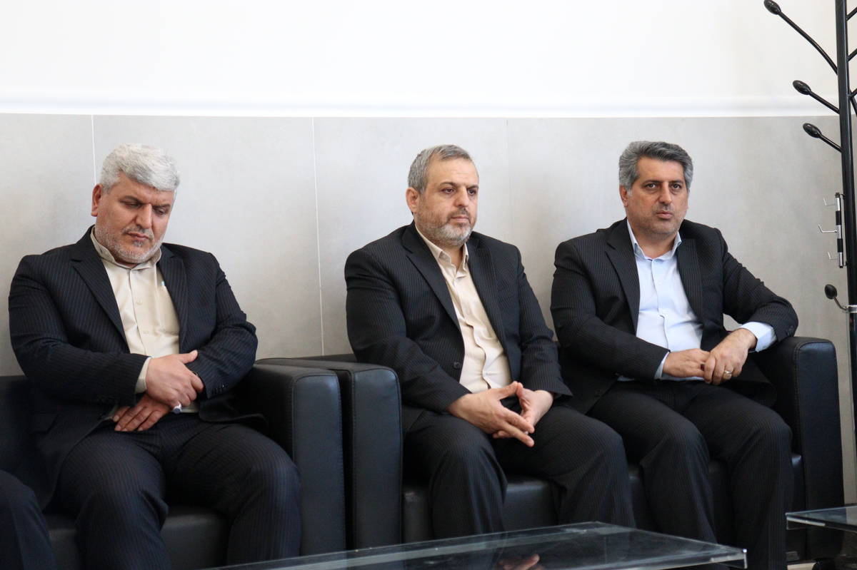 بیش از چهل نشست ریاست جمهوری و دولت با محوریت آموزش و پرورش فرصت مغتنمی برای جامعه فرهنگی کشوراست.