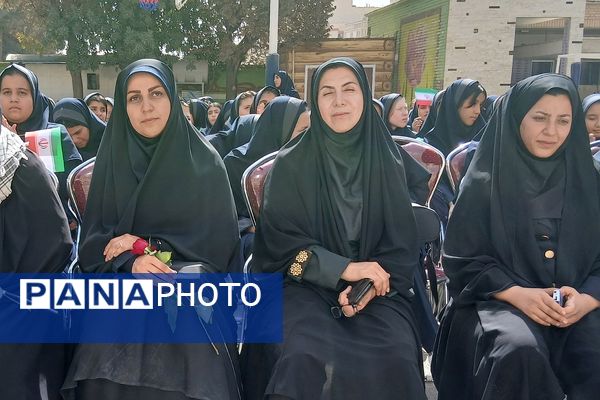 آیین بازگشایی مدارس با حضور نماینده مجلس شورای اسلامی در کهریزک 