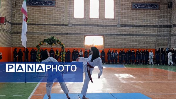 آغاز المپیاد ورزشی درون‌مدرسه‌ای در مدرسه مرضیه ملکان همزمان با سراسر کشور