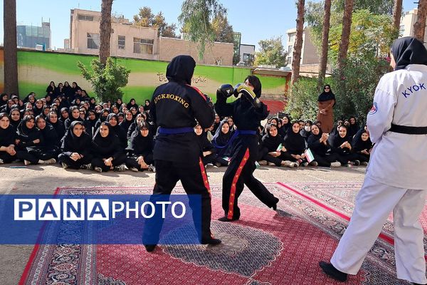 المپیاد درون‌مدرسه‌ای یادگار امام (ره)؛ شکوه اراده و لبخند دختران پرتلاش