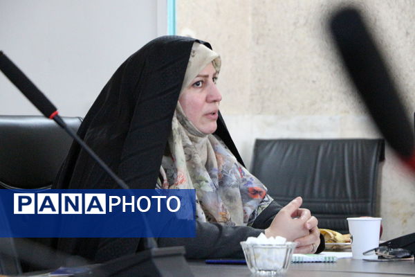 جلسه توجیهی جذب، ثبت و سازماندهی اعضاء تشکیلات سازمان دانش‌آموزی