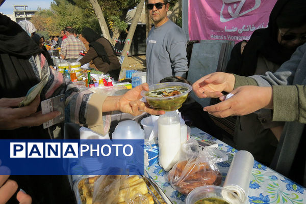 برگزاری جشنواره بومی محلی شهرستان بجنورد 