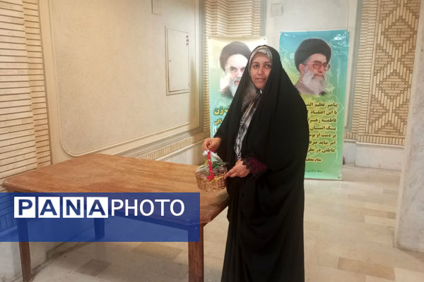  سمینار کوثر، دورهمی مادر دختری با رویکرد تقویت عزت نفس 