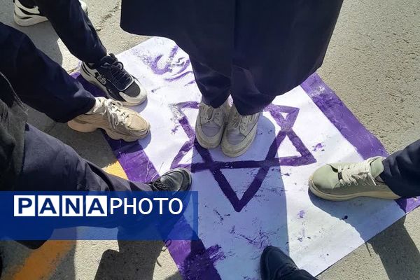 برگزاری صبحگاه‌ در کهریزک با برنامه‌های متنوع