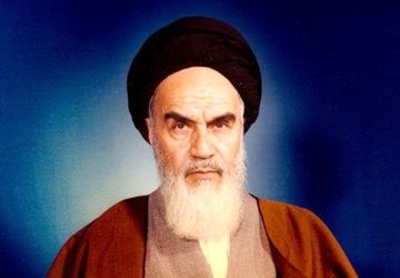 نام امام‌ خمینی(ره) پرچم این انقلاب، راهش راه انقلاب و اهدافش اهداف این انقلاب است