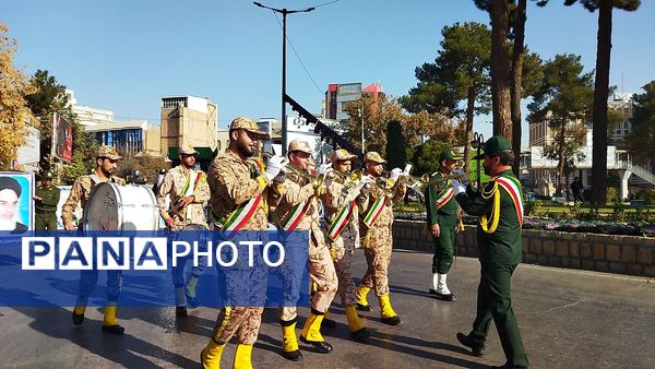 تشییع پیکر جانباز شهید علی فتح آبادی در نیشابور 