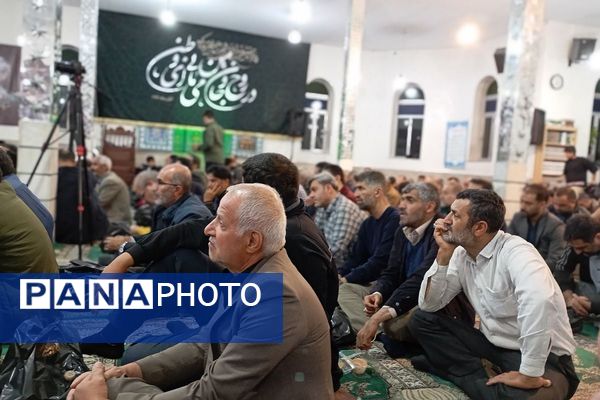 برگزاری یادواره شهدا در مسجد موسی بن جعفر شهرستان فیروزکوه 