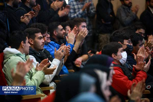 مراسم گرامیداشت روز دانشجو در پردیس شهید چمران