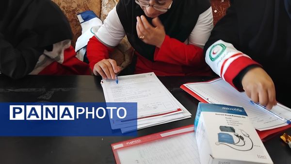 میز خدمت مسئولان در نماز جمعه شهر وردنجان